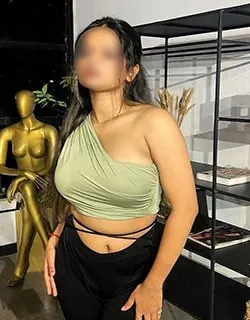 Escort Service in Noida